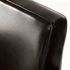 Fauteuil club contemporain rembourré Cinnabar avec accoudoir arrondi