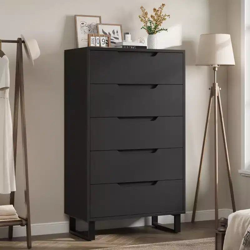 5 Dresser for Bedroom, 47 Tall Dresser, Vertical Drawer Dresser with Storage Freestanding, Wooden Closet Dresser for Living Room, Entryway, White